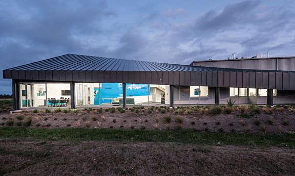 Eu Roll Cap Epl Building