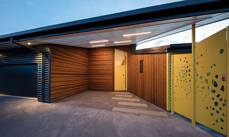 LT7 clad veedek roof Kowhai House 5