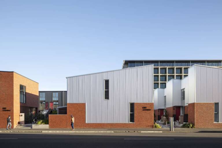 2 One Central South Elevation Sarah Rowlands 2048x1366